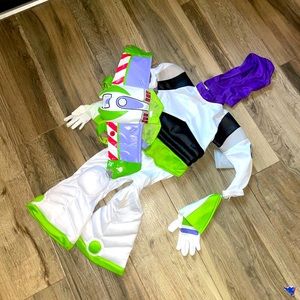 Brand new Buzz Lightyear Costume 🚀